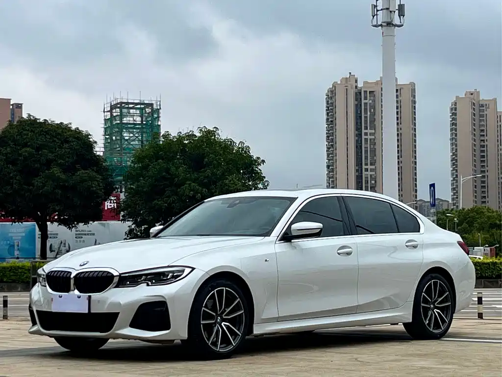 BMW 3 Series 2022 Facelift 325Li M Sport Package