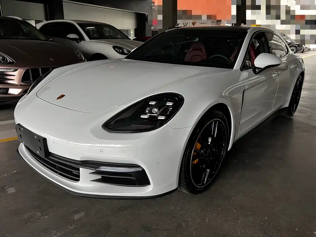 Porsche Panamera 2020