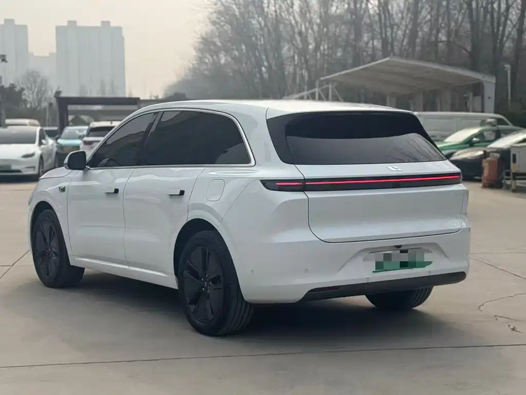 Li Auto IDEAL L6