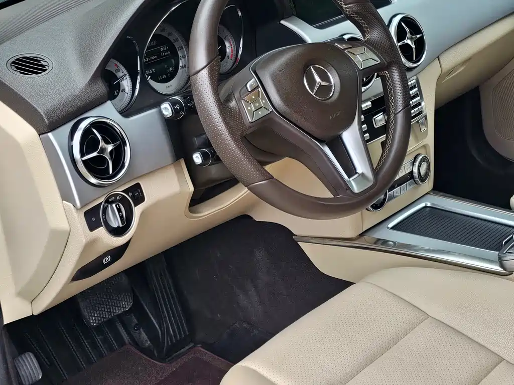 Mercedes-Benz GLK-Class GLK 300 4MATIC Dynamic Sunroof Type, фото 8