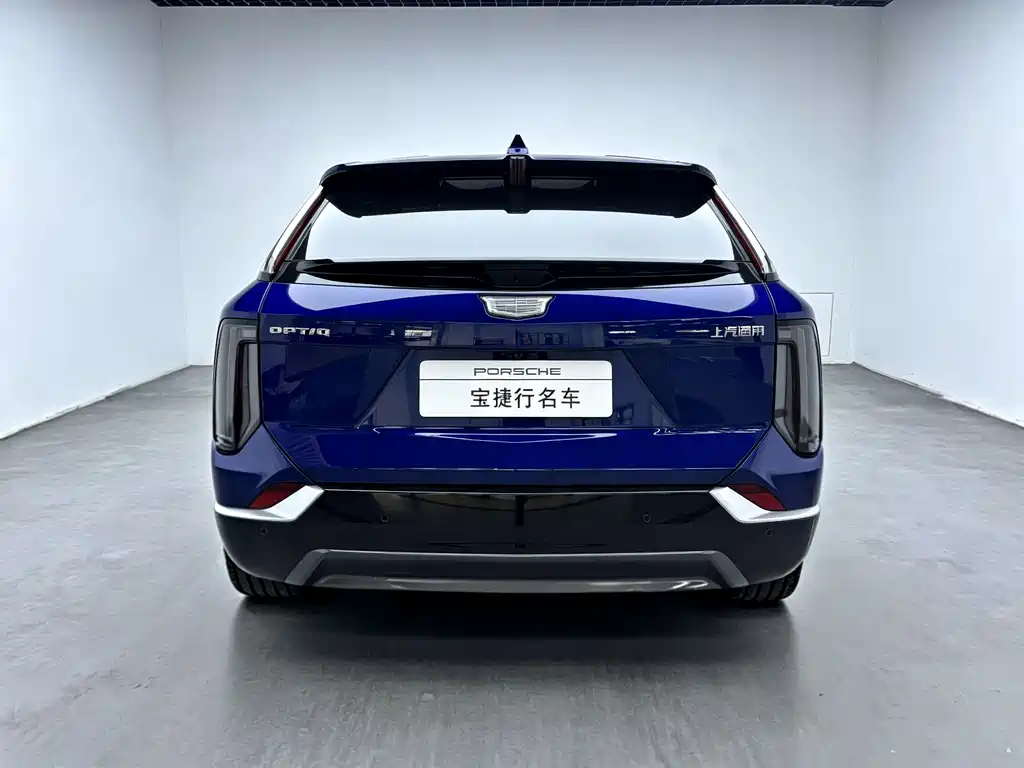 Cadillac IQ