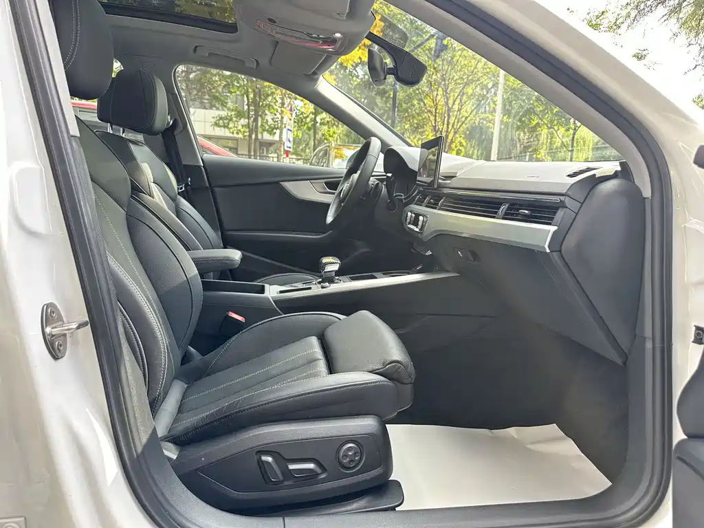 Audi A4L — миниатюра 12