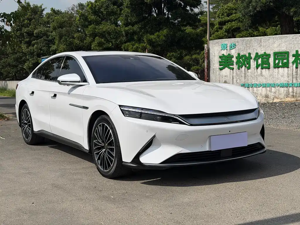 BYD Han — миниатюра 3