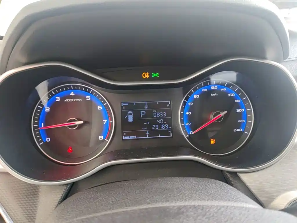 Geely Vision — миниатюра 12