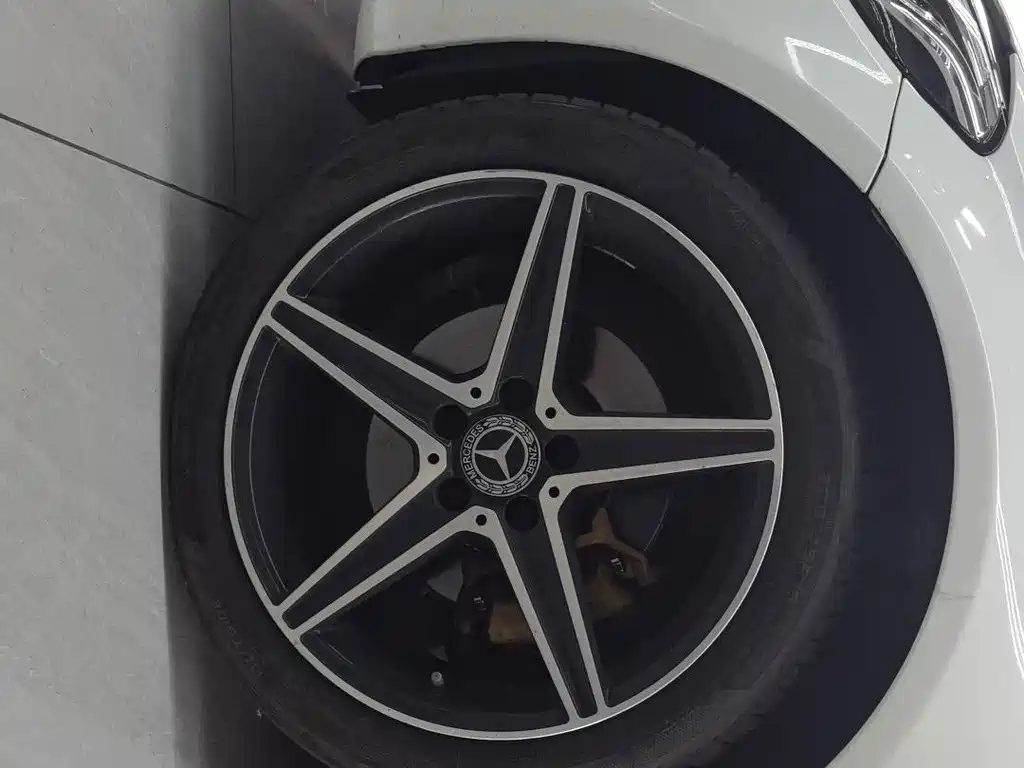 Mercedes-Benz C-Class — миниатюра 10