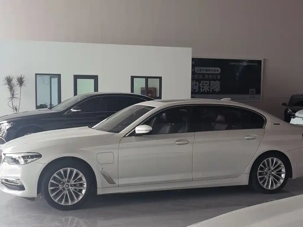 BMW 5 SERIES NEW ENERGY