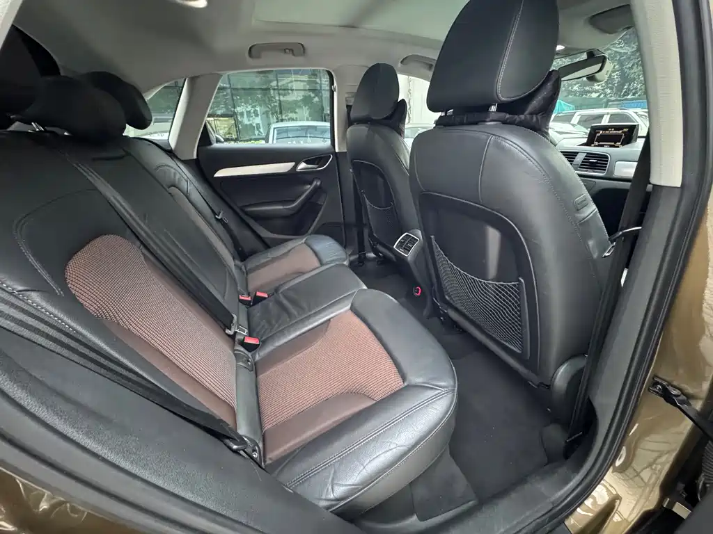 Audi Q3 — фотографии объявления, Фото 13