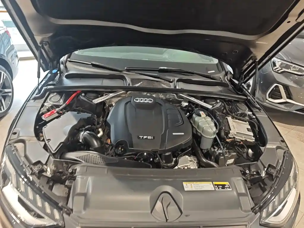 Audi A4L — миниатюра 25