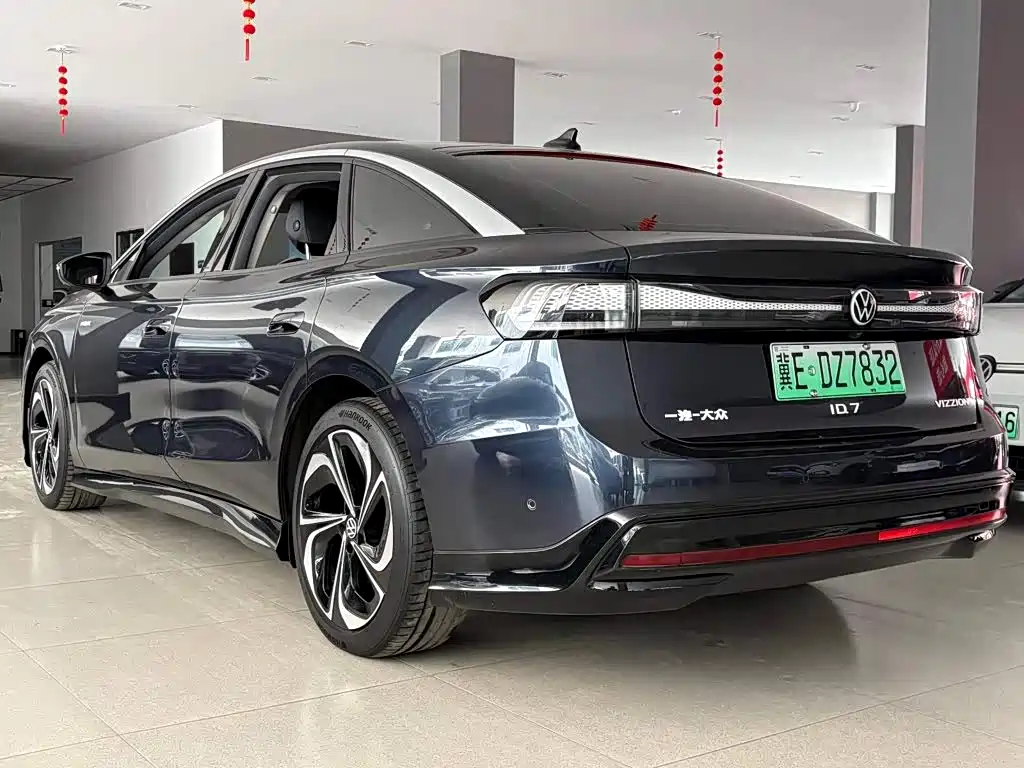 Volkswagen ID.7 VIZZION — миниатюра 5