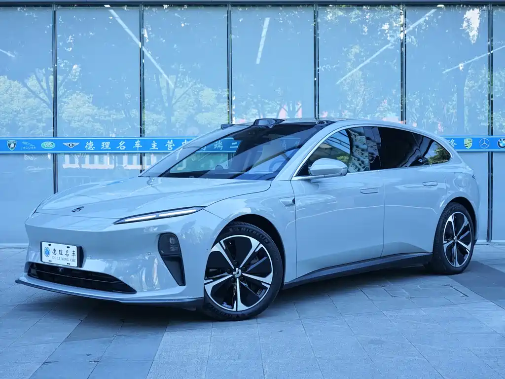 Nio ET5T 2025