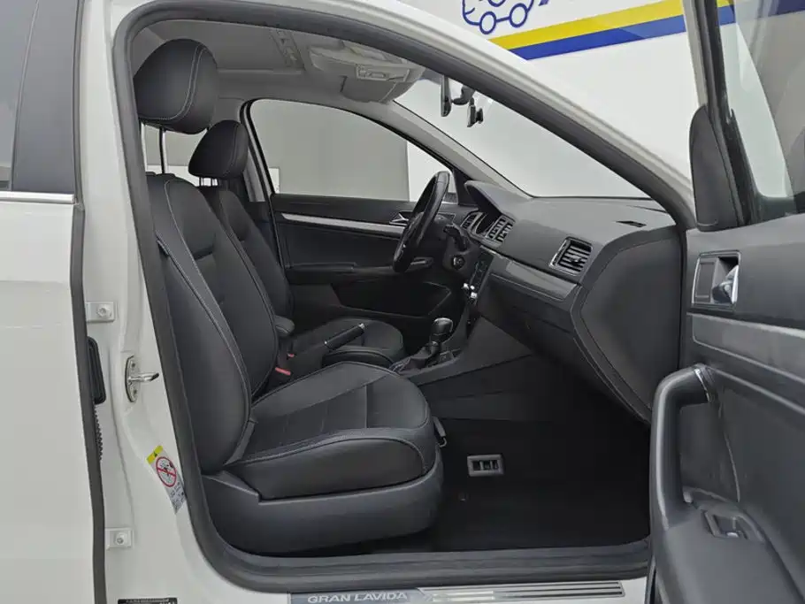 Volkswagen Gran Lavida — миниатюра 8