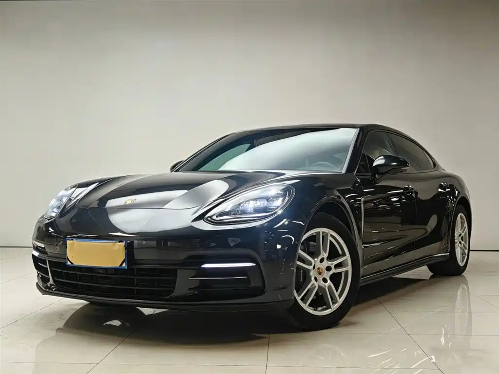 Porsche Panamera 2018