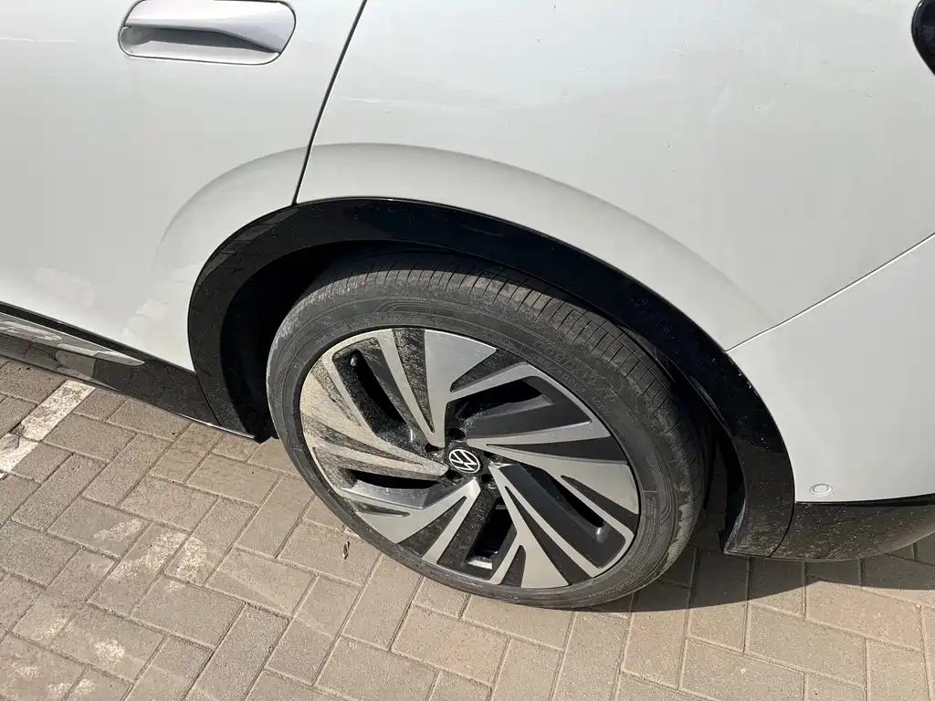 VOLKSWAGEN ID.4 CROZZ