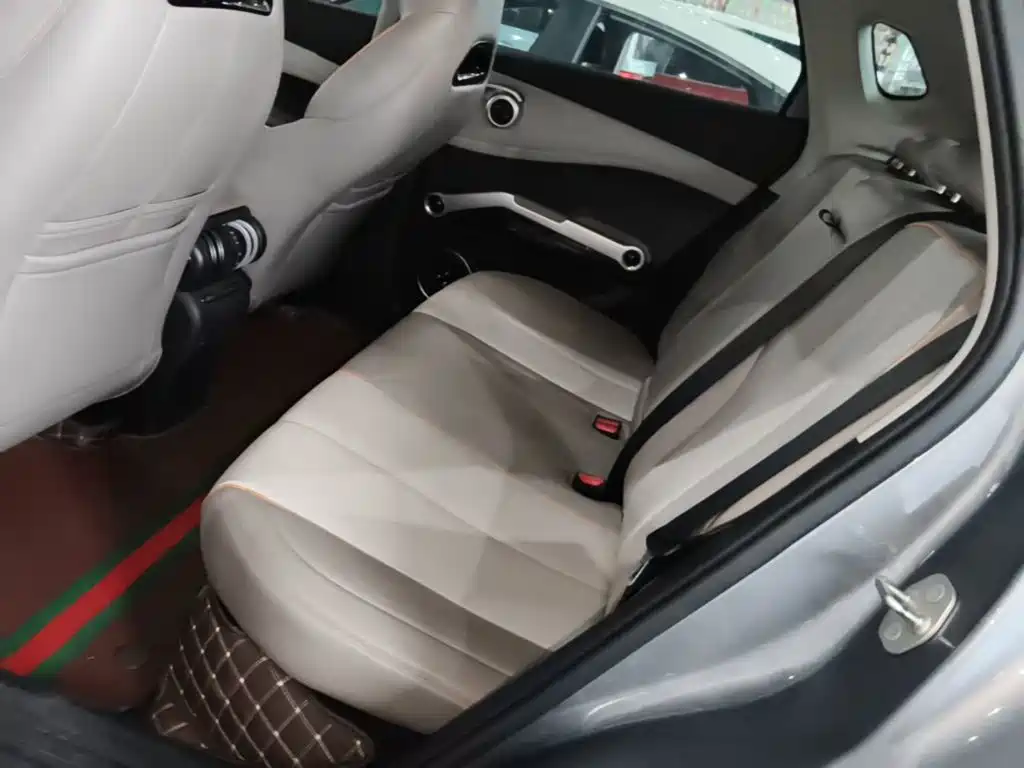 BYD Yuan Plus — миниатюра 17