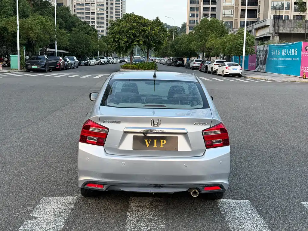 Honda City Classic — миниатюра 8
