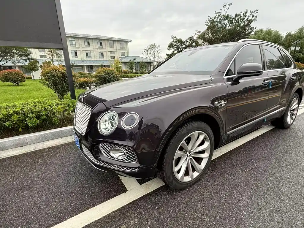 Bentley Bentayga 2016 6.0T Standard