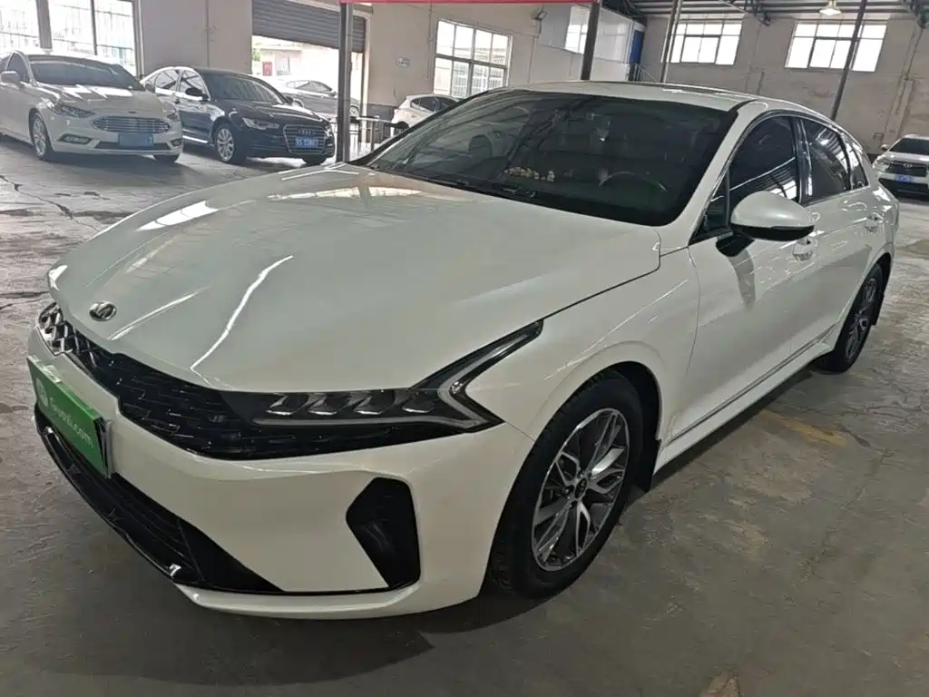 Kia K5 — миниатюра 2