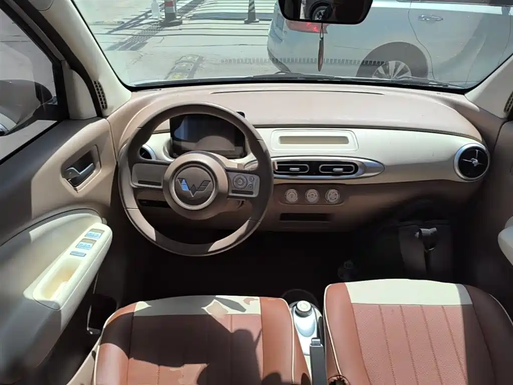 Wuling Mini EV MINIEV 2025