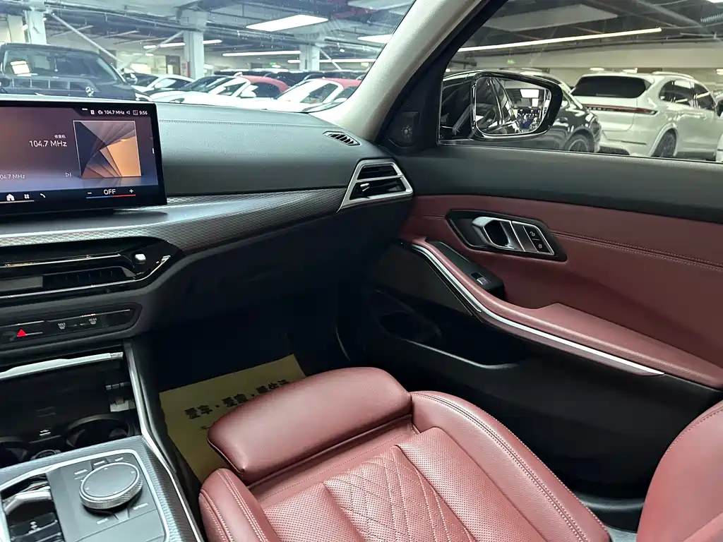 BMW 3 Series — миниатюра 14