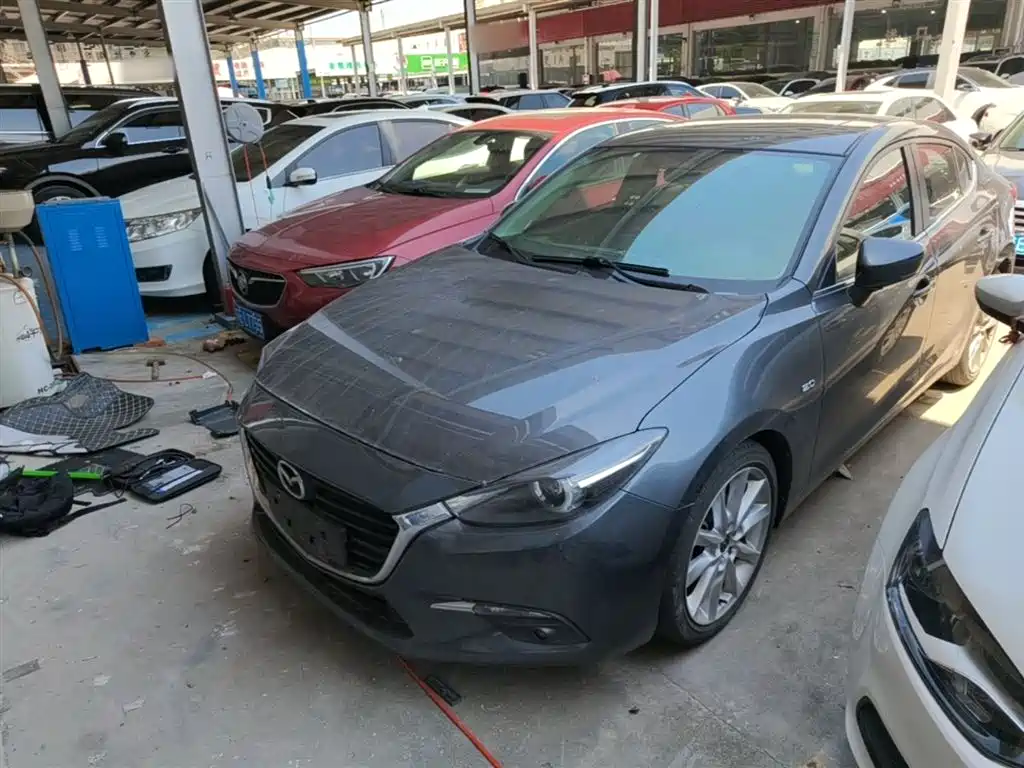 Mazda 3 Axela 2017