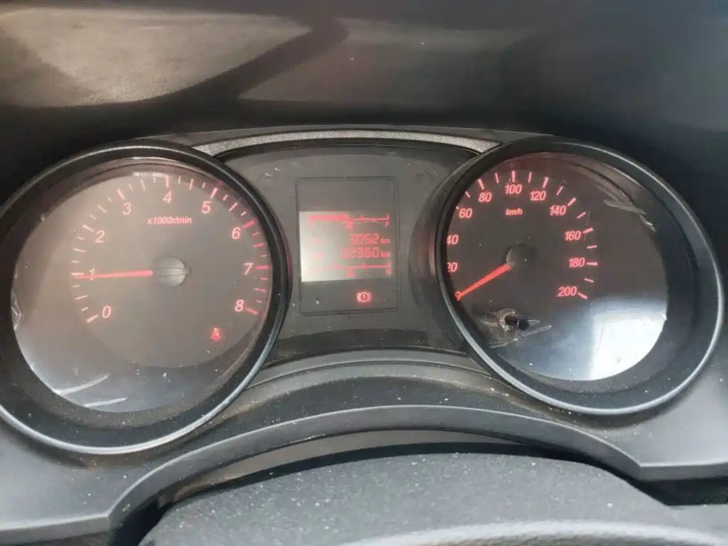 Wuling Hongguang — миниатюра 7