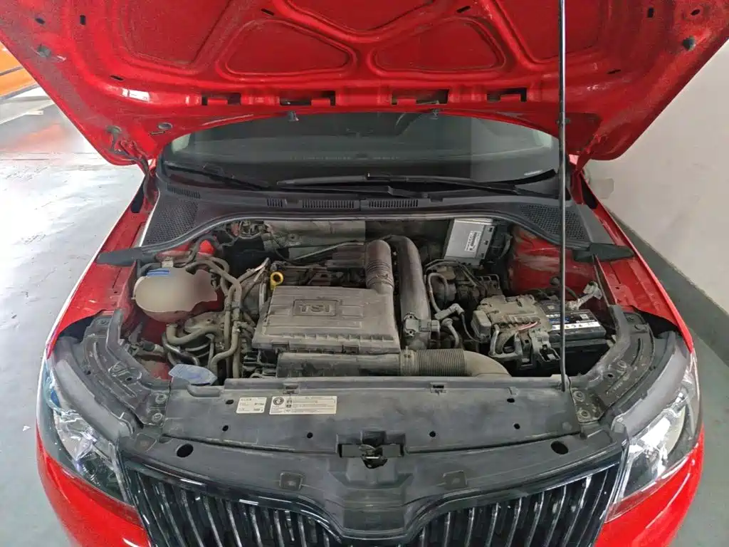 Skoda Rapid Spaceback — миниатюра 20