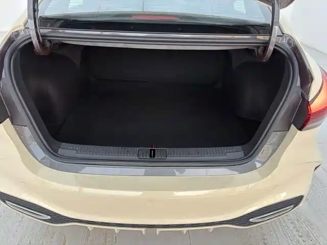 MG MG5 — миниатюра 7