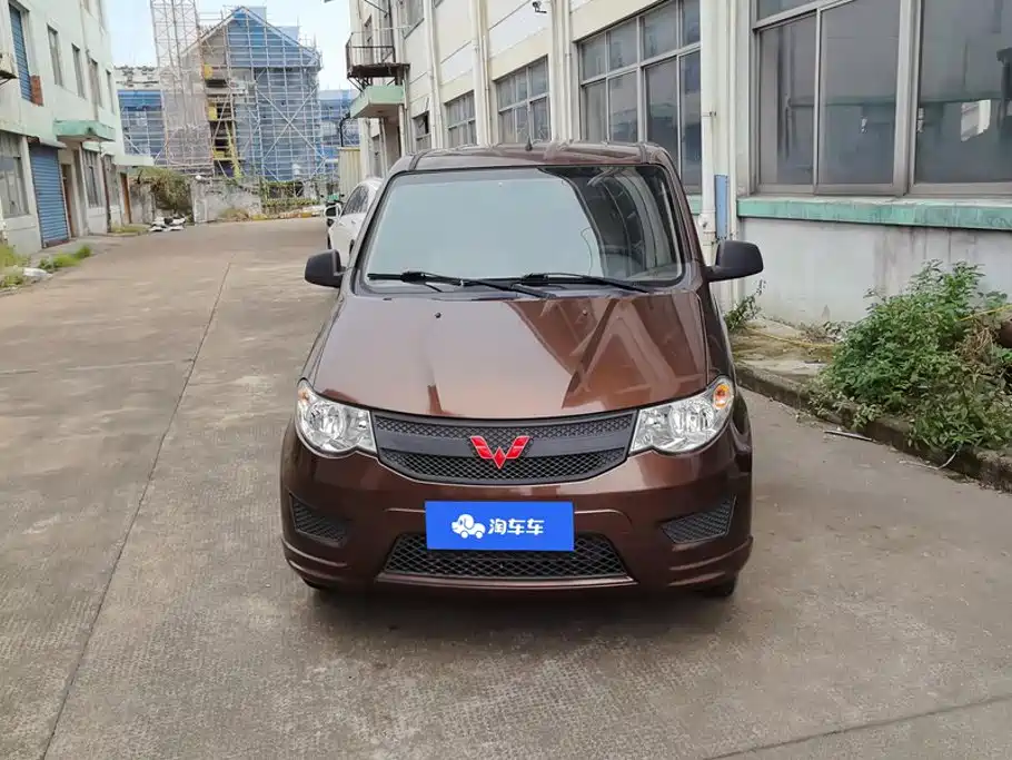Wuling Hongguang — миниатюра 2