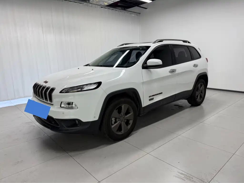 Jeep 2016 2.4L 75