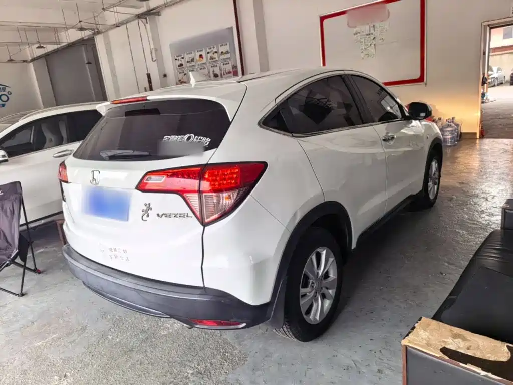 Honda Vezel — миниатюра 7