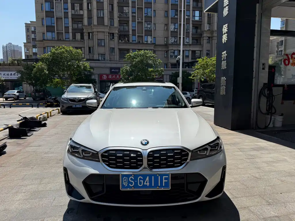 BMW 3 Series — миниатюра 2
