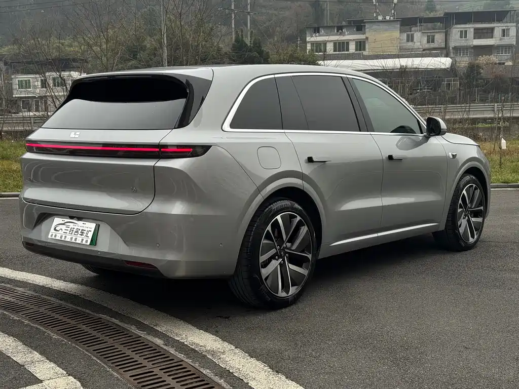Li Auto IDEAL L6