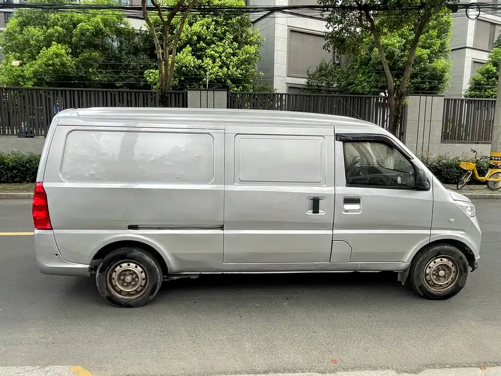 Wuling Wuling EV50 — миниатюра 8