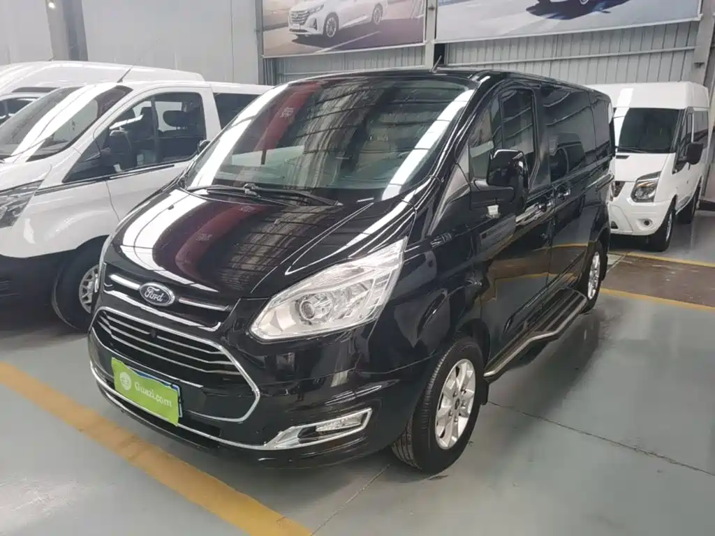 Ford Tourneo 2016 2.0T MT