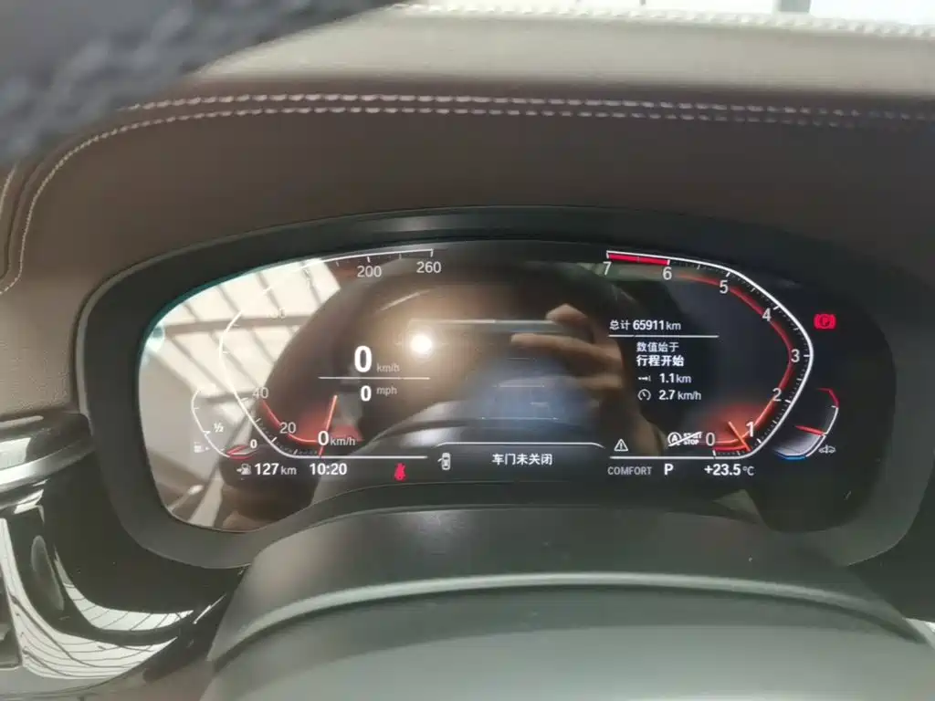BMW 5 Series — миниатюра 12