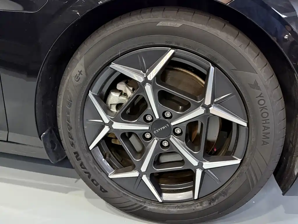 Lynk & Co Z10 — миниатюра 6