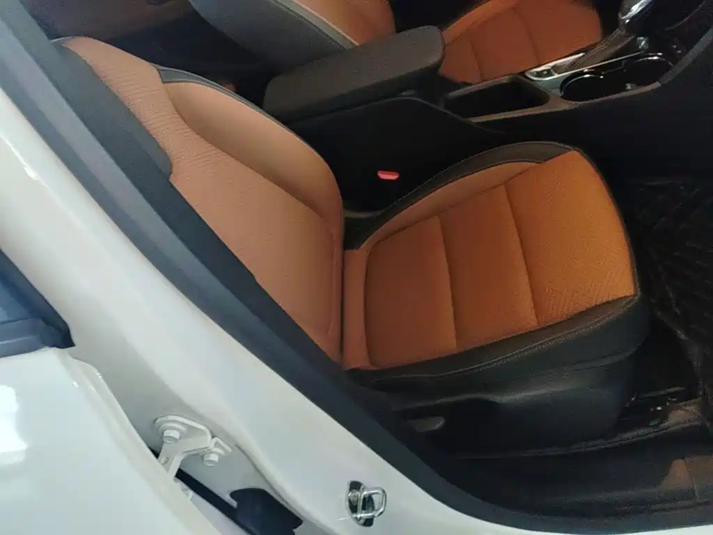 Buick Encore GX — миниатюра 25