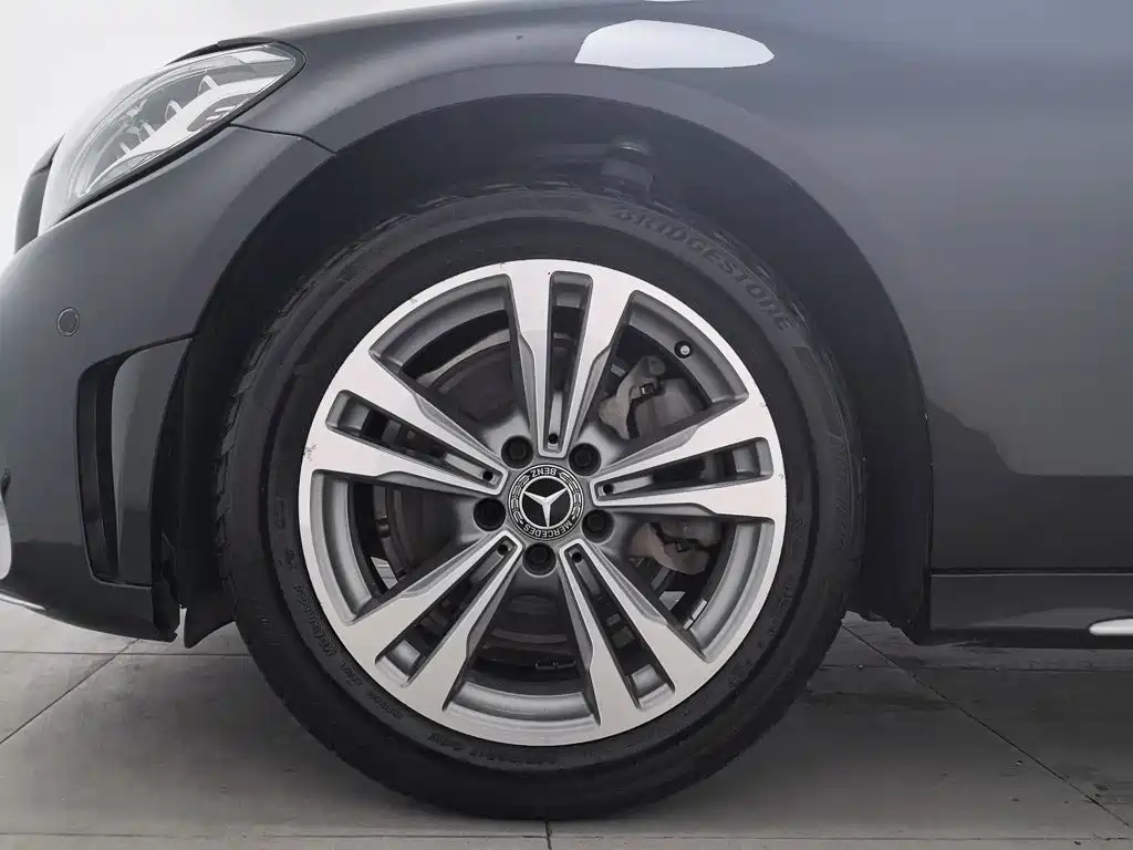 Mercedes-Benz C-Class — миниатюра 17