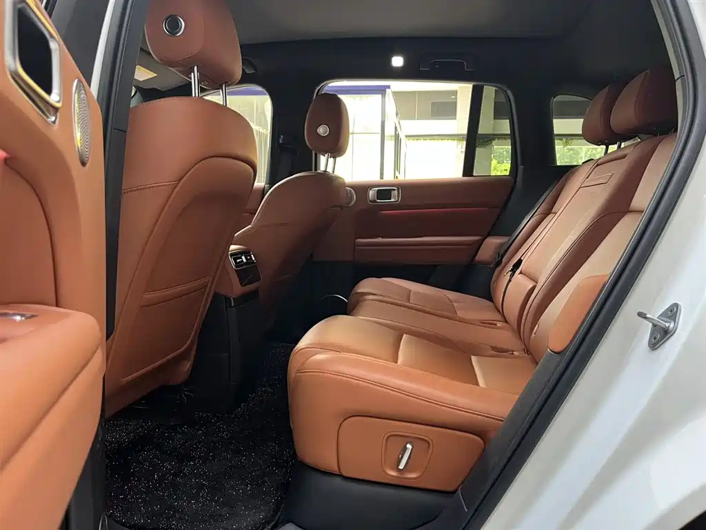 Li Auto Li L6 — миниатюра 14