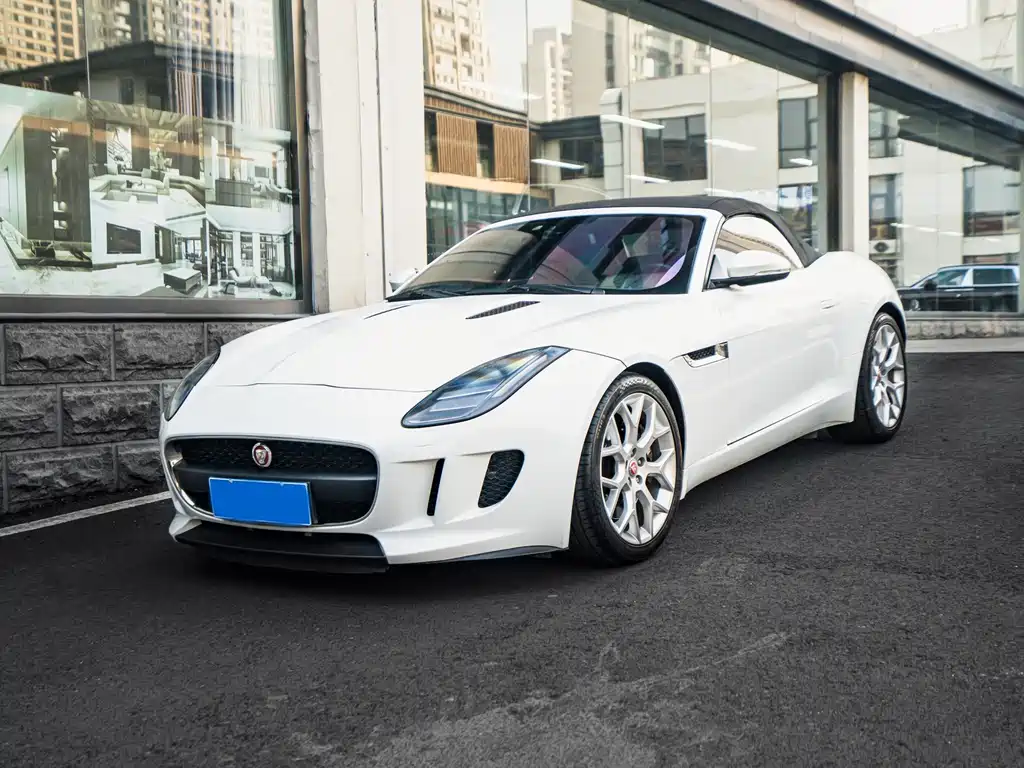 JAGUAR F TYPE