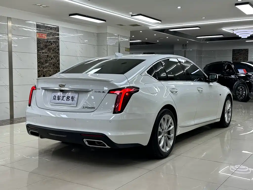 Cadillac CT5 — миниатюра 6
