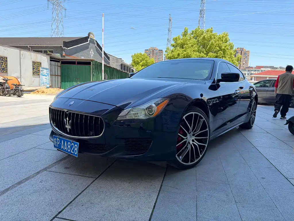 Maserati Quattroporte 2015