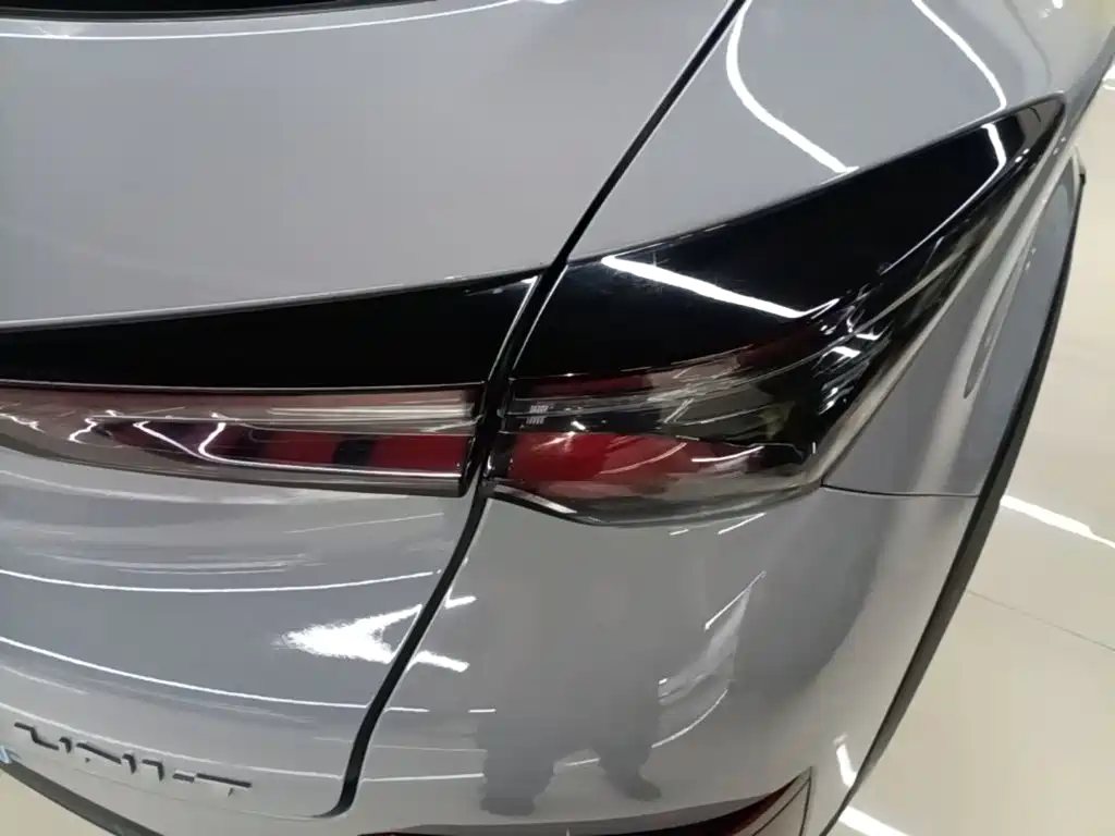 Changan UNI-T — миниатюра 8