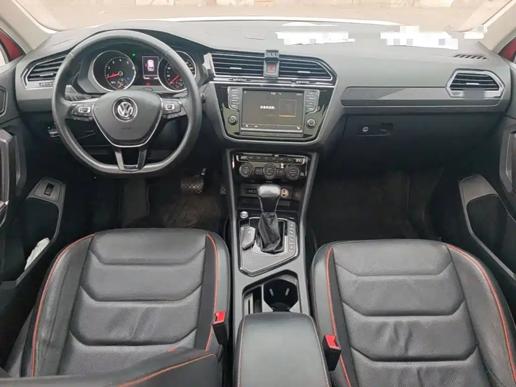 Volkswagen Tiguan L — миниатюра 10