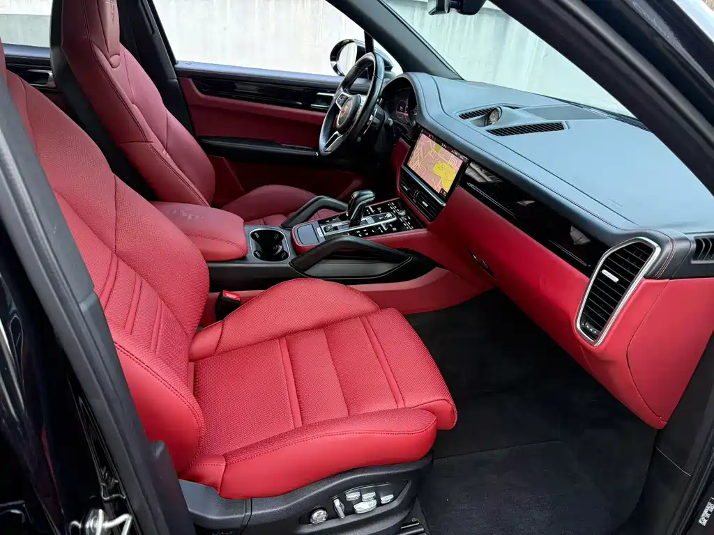 Porsche Cayenne Hybrid — миниатюра 7