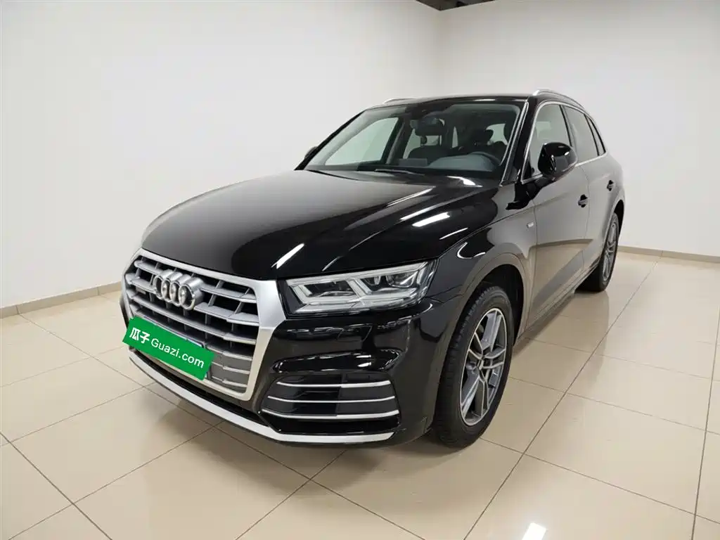 Audi Q5L 2021