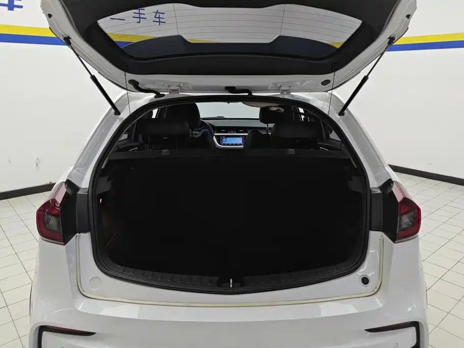 Geely Vision X3 — миниатюра 4