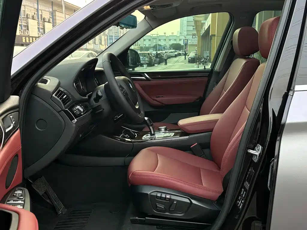 BMW X3 (Import) — миниатюра 10