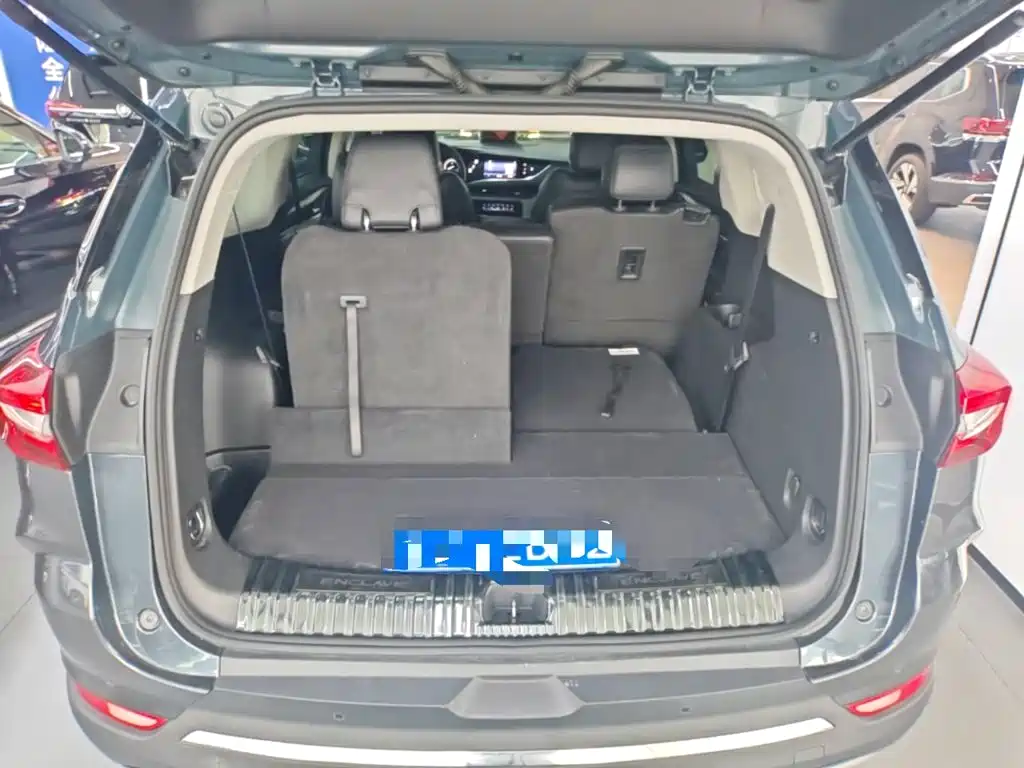 Buick Enclave — миниатюра 19