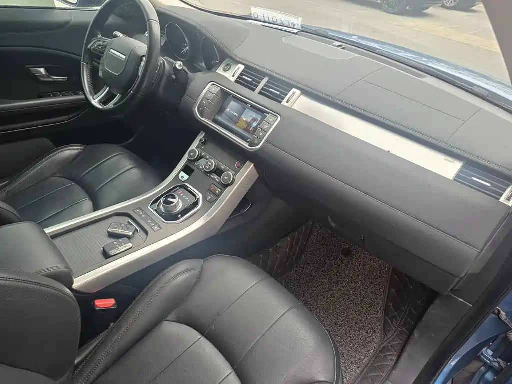 Land Rover Evoque — миниатюра 10